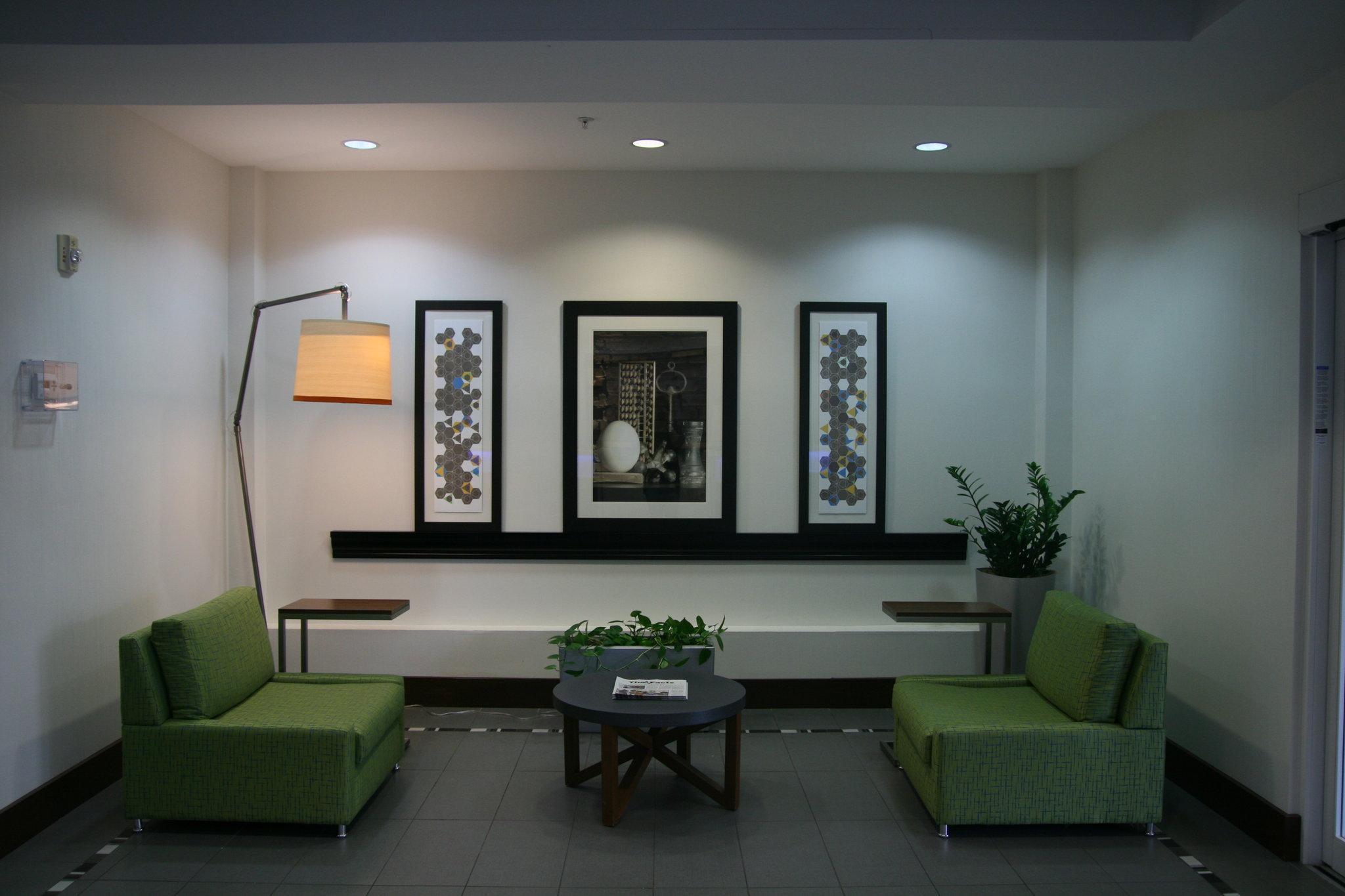 Holiday Inn Express Hotel & Suites Clute-Lake Jackson By Ihg Exterior foto