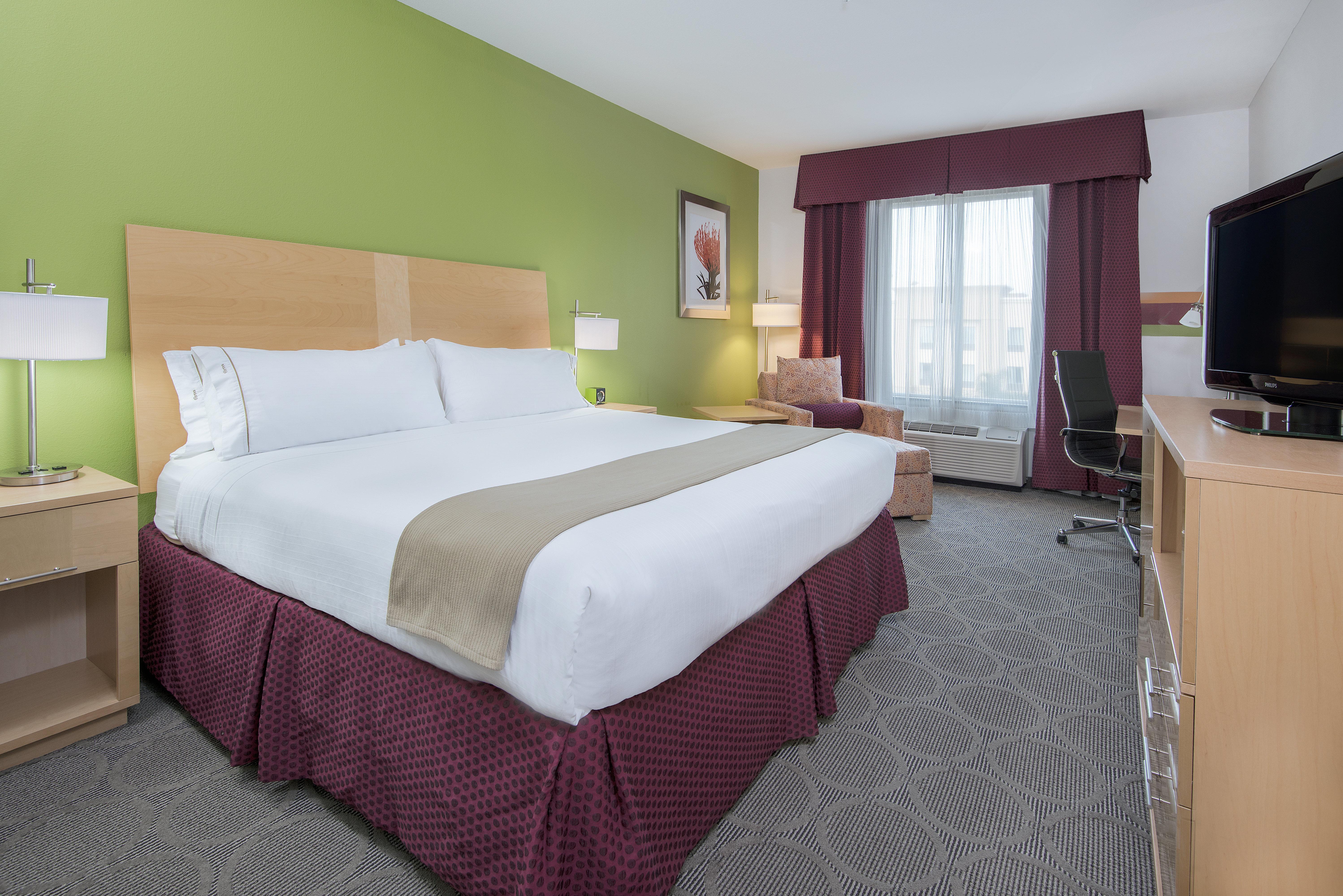 Holiday Inn Express Hotel & Suites Clute-Lake Jackson By Ihg Exterior foto